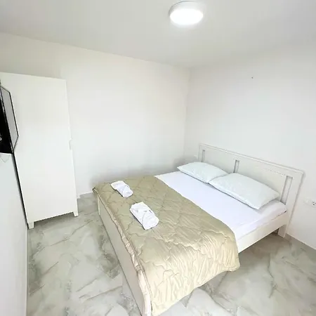 Apartment Laura Mlini